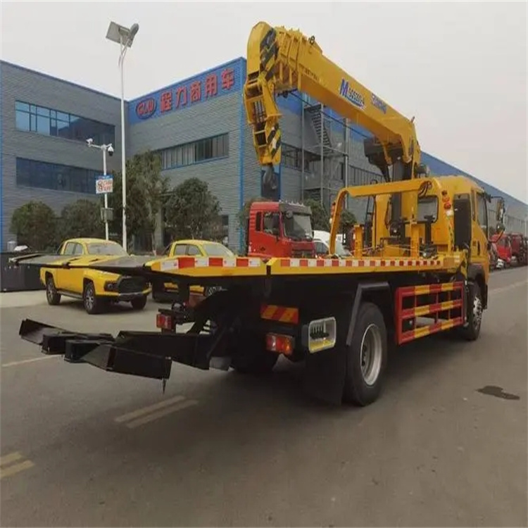 张家口桥东附近小随车吊出租电话，轻松解决搬运烦恼